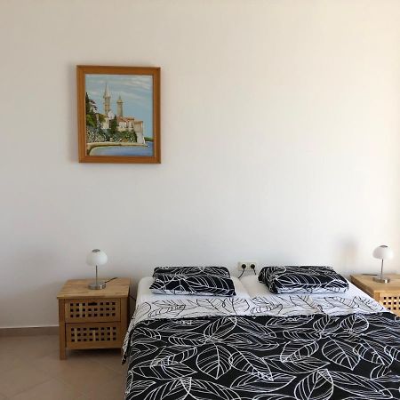 Apartments Delfini Sveti Filip i Jakov Εξωτερικό φωτογραφία