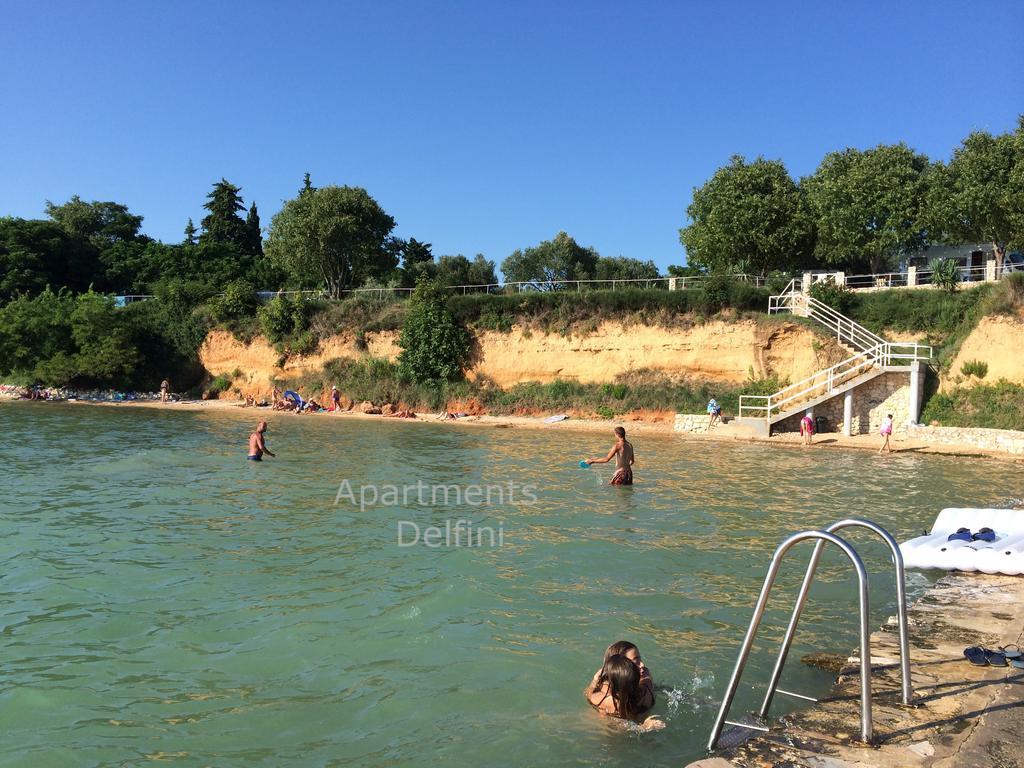 Apartments Delfini Sveti Filip i Jakov Εξωτερικό φωτογραφία